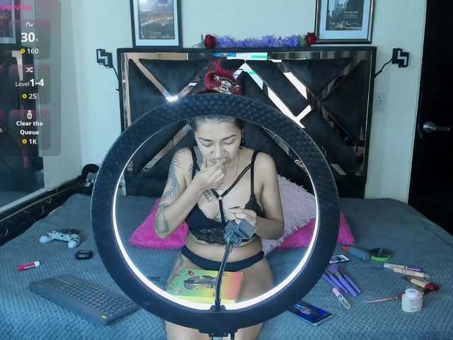 poyson-ivy live cam on BongaCams