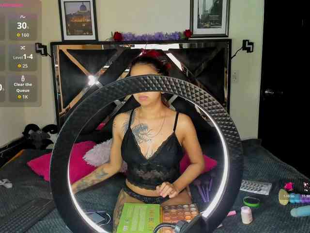 poyson-ivy webcam