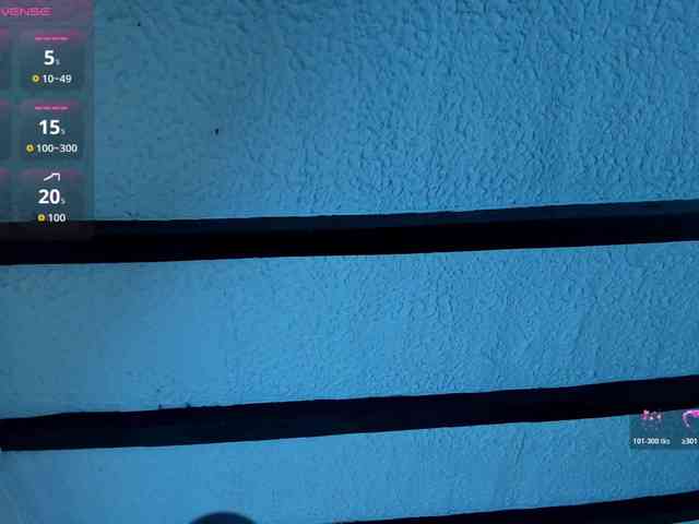 poyson-ivy webcam