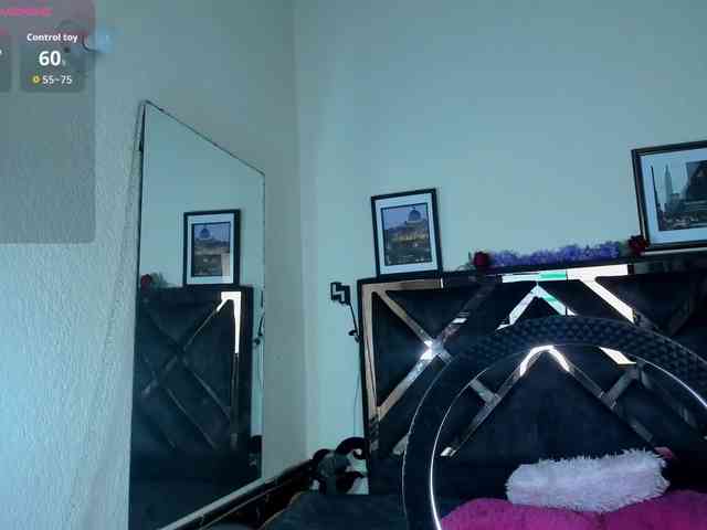 poyson-ivy webcam
