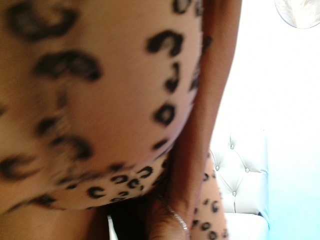 marilyn-aboul54 live cam on BongaCams