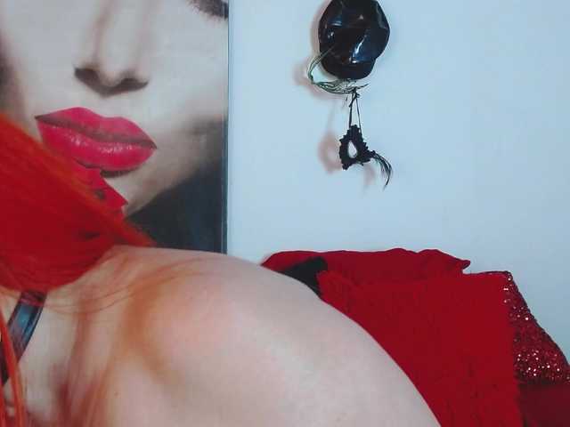 red-velvet20 live cam on BongaCams