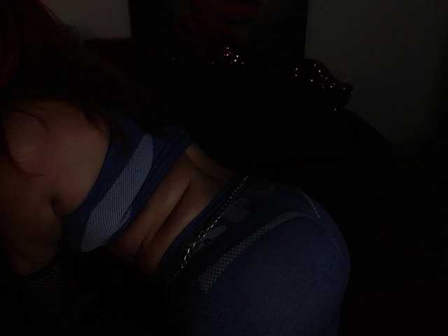 red-velvet20's BongaCams show and profile