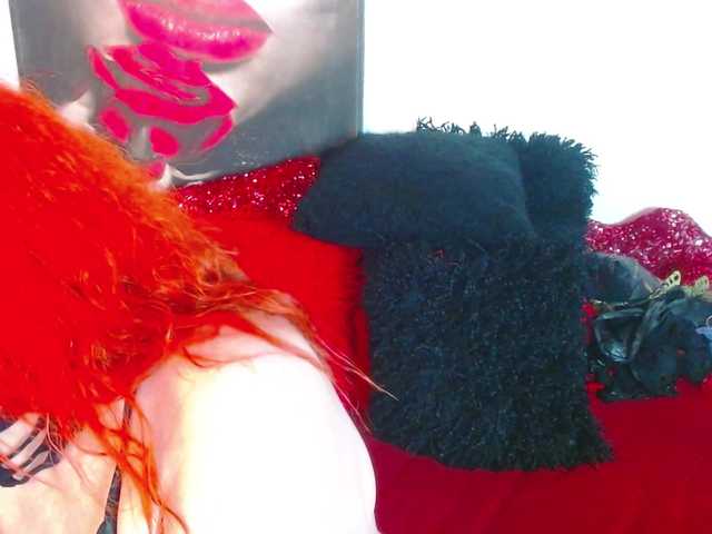 red-velvet20 live cam on BongaCams