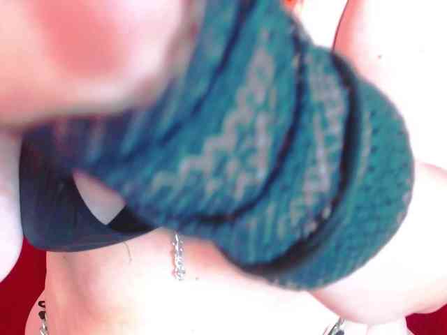 red-velvet20 Live Webcam on BongaCams