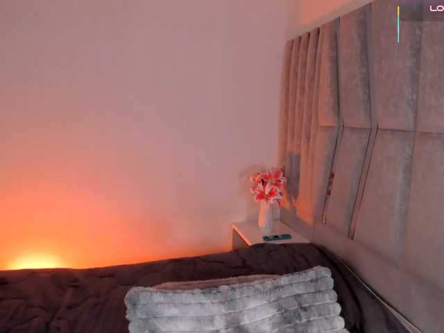AliValmontt live cam on BongaCams