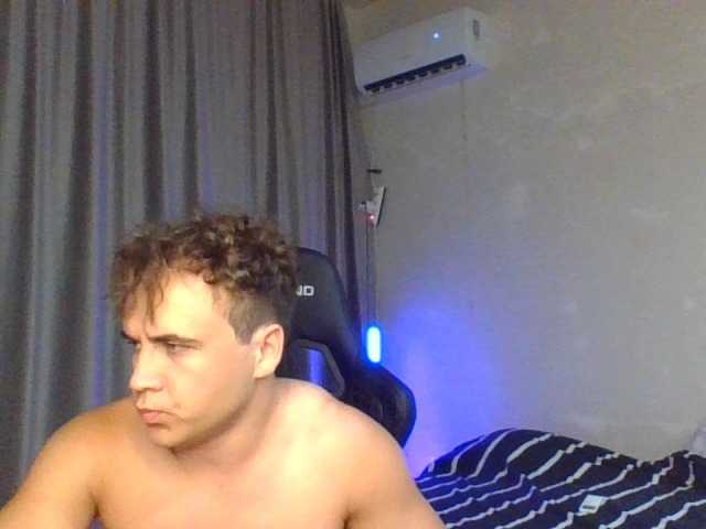 Denis-205 live webcam show