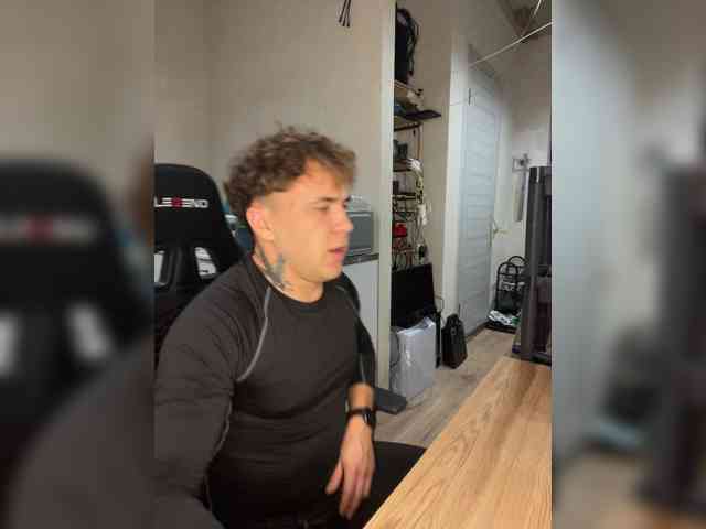 Denis-205 Denis-205