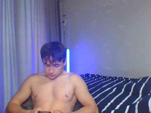 Denis-205 Sex Cam Show