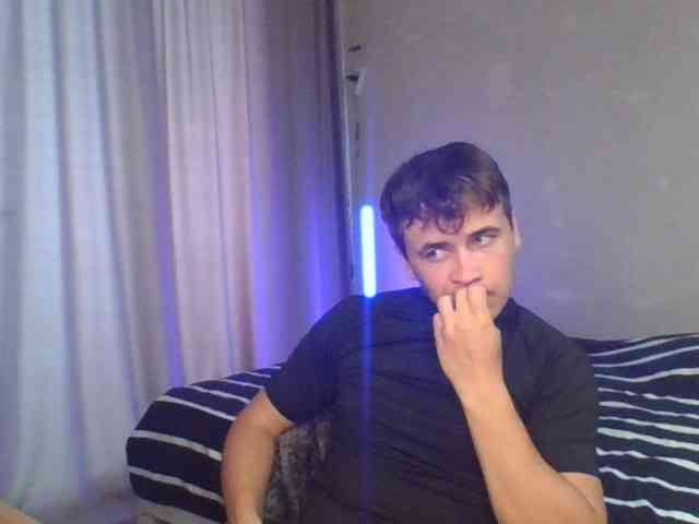 Denis-205 Sex Cam Show