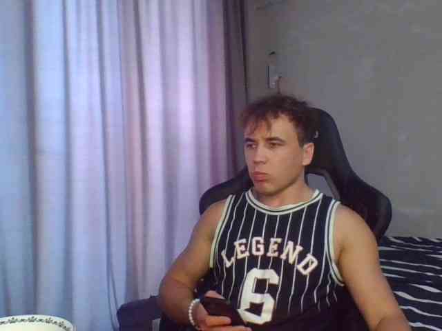 Denis-205