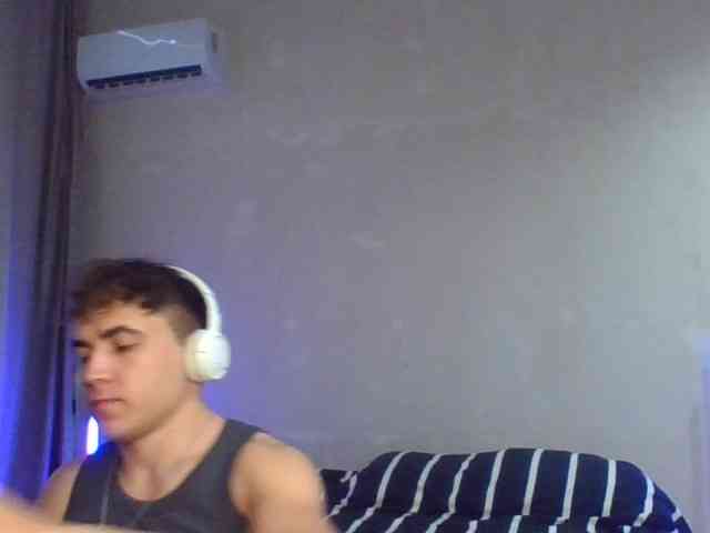 Denis-205 Denis-205
