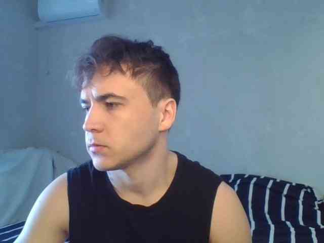 Denis-205 Live Webcam on BongaCams