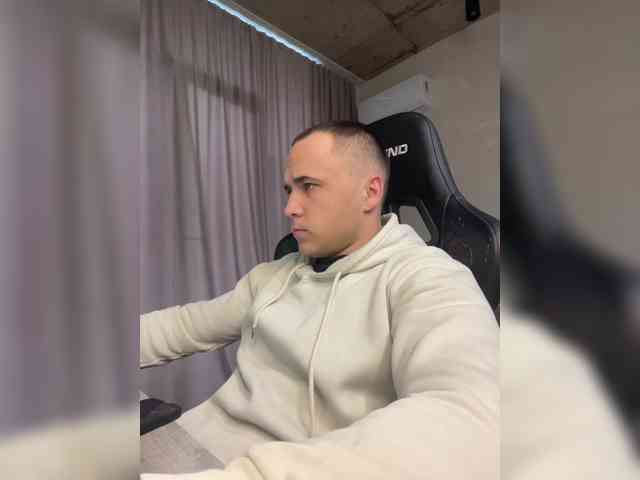 Denis-205