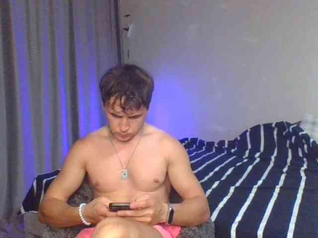 Denis-205 Sex Cam Show