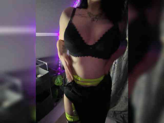 Mary000a Live Webcam on BongaCams