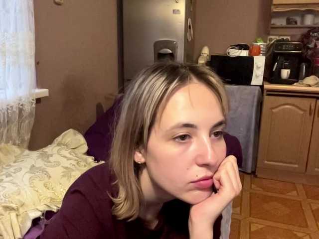 babybloonde's BongaCams show and profile