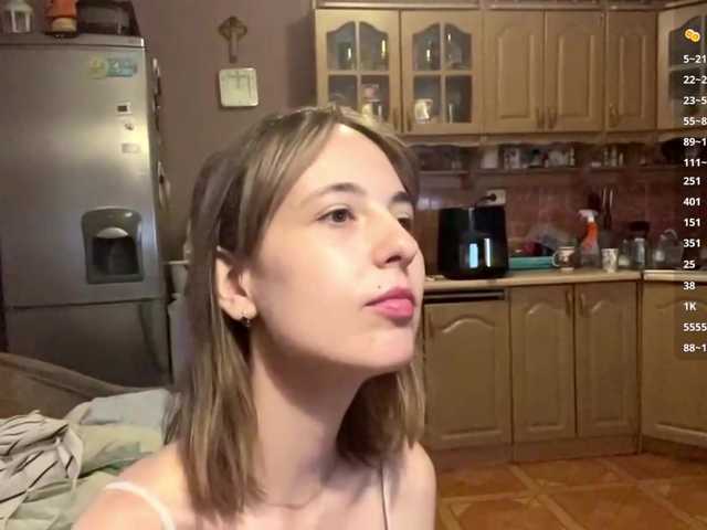 babybloonde live cam on BongaCams