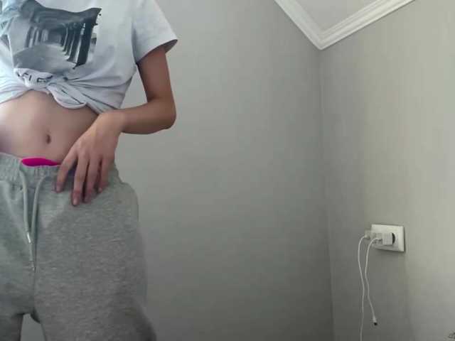 babybloonde live cam on BongaCams
