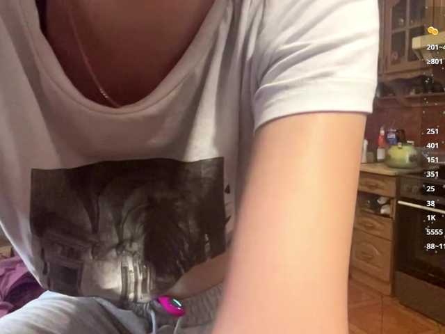babybloonde live cam on BongaCams