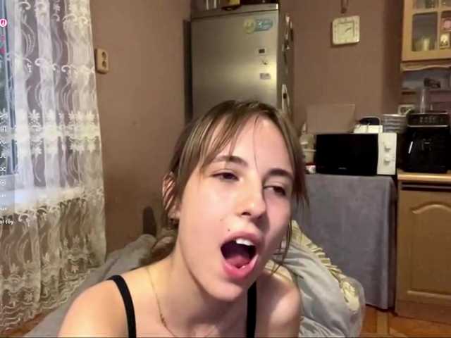 babybloonde live cam on BongaCams