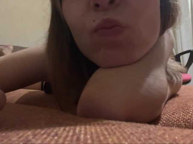babybloonde live cam on BongaCams