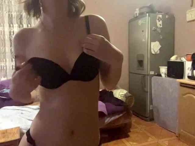 babybloonde webcam