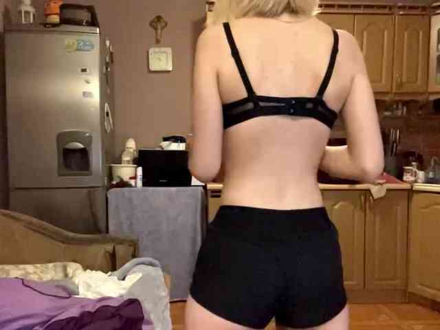 babybloonde webcam