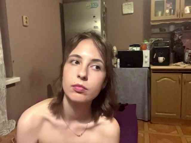 babybloonde webcam