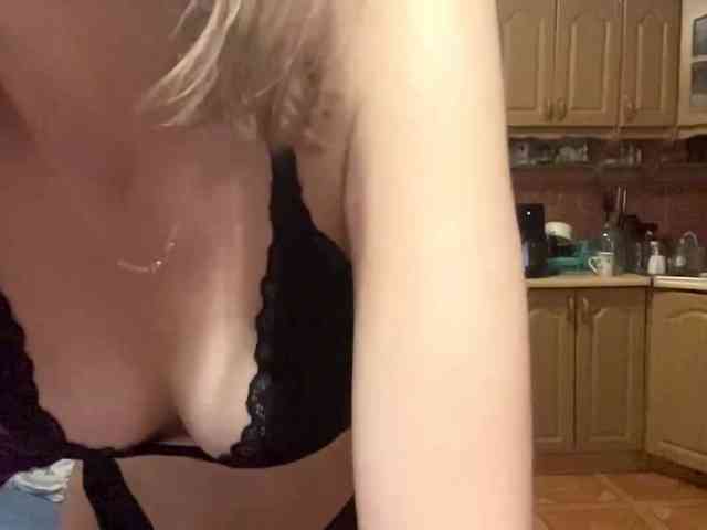 babybloonde webcam
