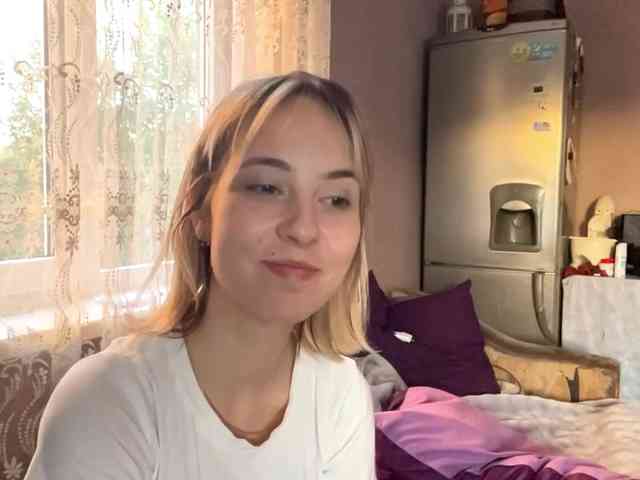 babybloonde webcam