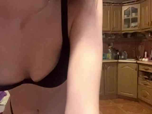 babybloonde webcam