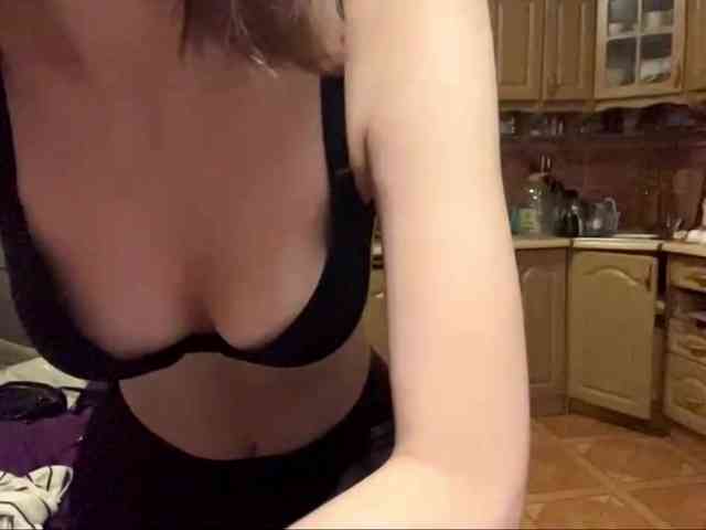 babybloonde webcam