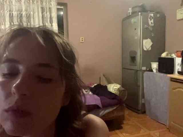 babybloonde webcam