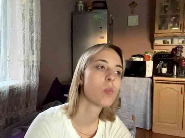 babybloonde webcam