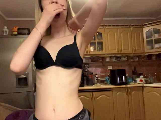 babybloonde webcam
