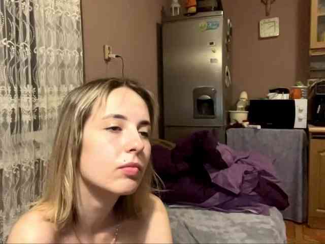 babybloonde webcam