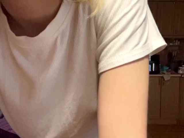 babybloonde webcam