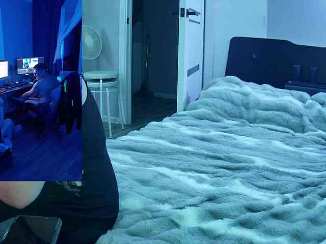 AdamandEva2 webcam