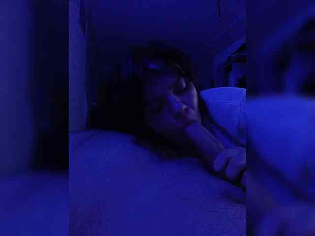 AdamandEva2 webcam