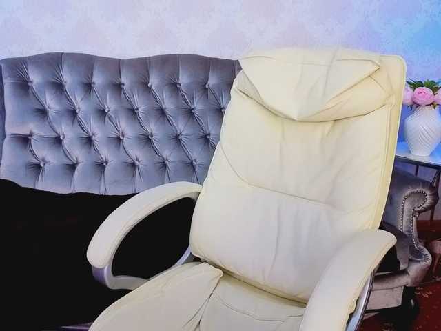 IngritTass's BongaCams show and profile