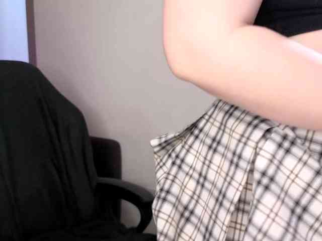 PepeShneine-fa webcam