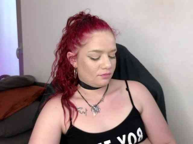 PepeShneine-fa webcam