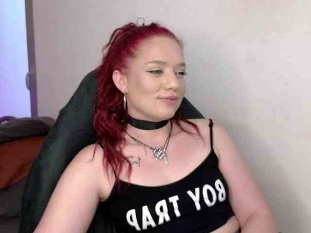 PepeShneine-fa webcam