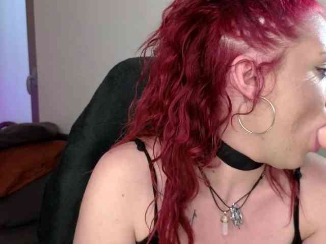 PepeShneine-fa webcam