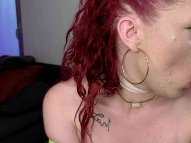 PepeShneine-fa webcam