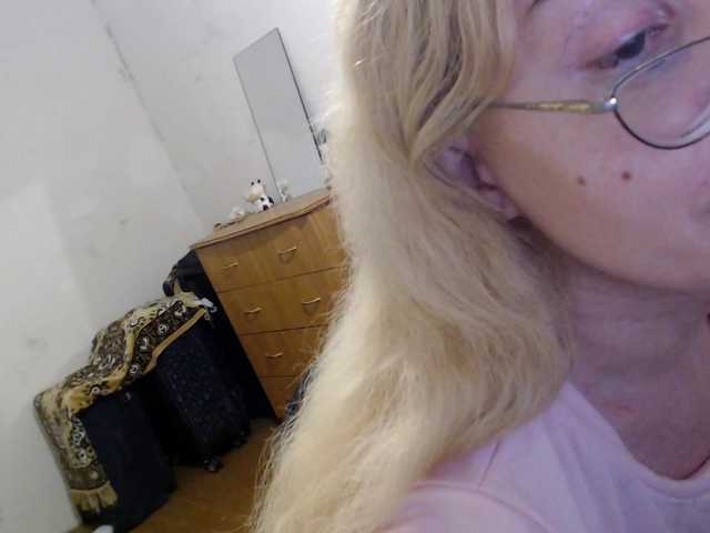 KarolinaNichtig live webcam show
