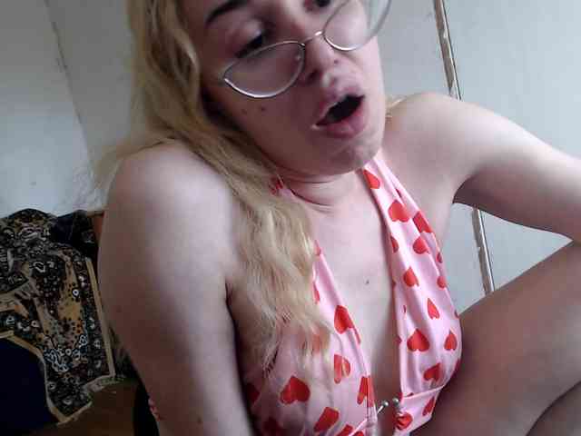 AlinaNichtigkeit Sex Cam Show