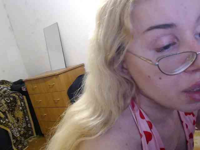 AlinaNichtigkeit Sex Cam Show
