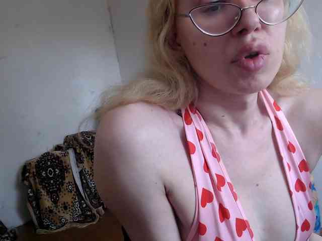AlinaNichtigkeit Sex Cam Show